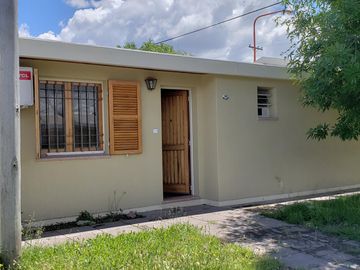 Casa 2 dormitorios Guarda Vieja 600 Brio Banco Provincia