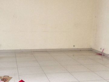 Disewa Rumah Besar dan Cantik Dekat Pusat Kota dan Bisnis