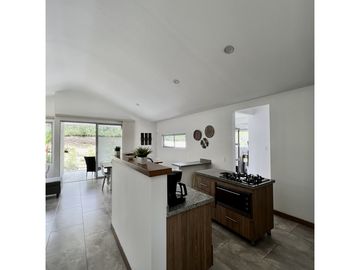 VENTA CASA CAMPESTRE UN SOLO NIVEL. EXCELENTE ESTADO