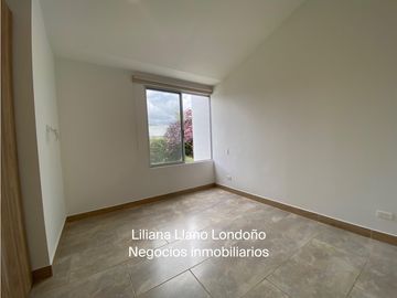 VENTA CASA CAMPESTRE UN SOLO NIVEL. EXCELENTE ESTADO