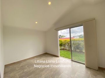 VENTA CASA CAMPESTRE UN SOLO NIVEL. EXCELENTE ESTADO