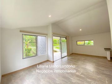 VENTA CASA CAMPESTRE UN SOLO NIVEL. EXCELENTE ESTADO