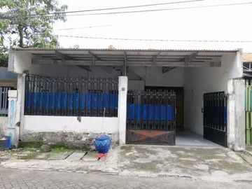 Dijual rumah tengah kota simo katrungan baru surabaya