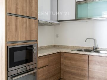 Apartement Exclusive Di Pantai Utara Jakarta Dengan Private Lift