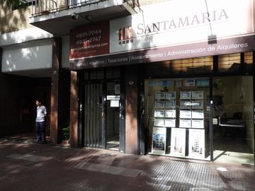 Monoambiente con terraza, cocina ind. Seguridad.
