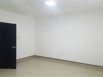 Consultorio médico de alquiler en Manta zona sur