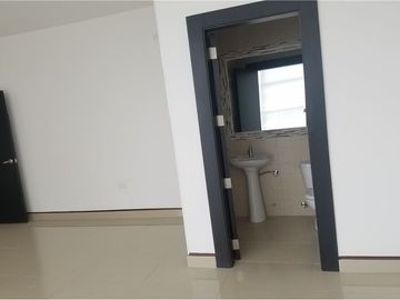 Consultorio médico de alquiler en Manta zona sur
