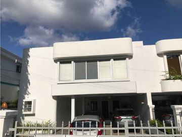 VENTA CASA COMERCIAL OBARRIO 4R 500 M2