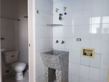 VENTA  APARTAMENTO EN VILLA DE LA FUENTE (OF)