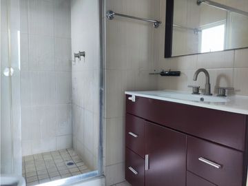 VENTA  APARTAMENTO EN VILLA DE LA FUENTE (OF)