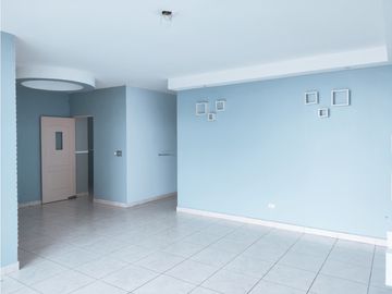 VENTA  APARTAMENTO EN VILLA DE LA FUENTE (OF)