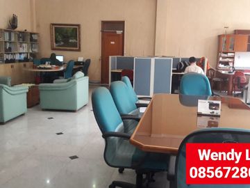 KANTOR at Jl. HANG JEBAT, KEBAYORAN BARU JAKARTA SELATAN (DIJUAL)