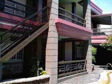 Single Detached in Filinvest QC House w/ Swimming Pool for