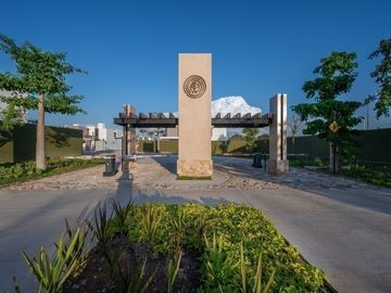 Townhouse en Venta en Privada Macora en Cholul, Mérida.