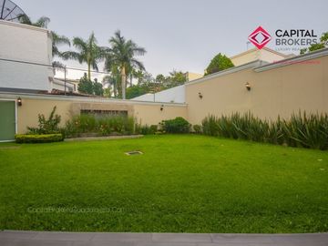 Casa en Venta Dentro de Coto Zapopan Lujo Zona Andares