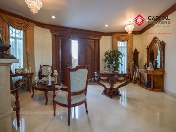 Casa en Venta Dentro de Coto Zapopan Lujo Zona Andares