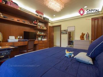 Casa en Venta Dentro de Coto Zapopan Lujo Zona Andares