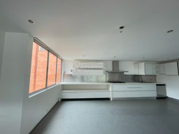 apartamento en venta en benedictinos. Cod V776062