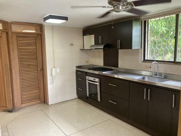 apartamento en venta en riomar. Cod V103166
