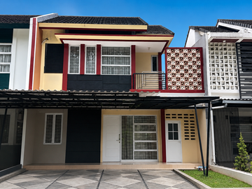 Rumah di The Castilla BSD City - SHM On Hand dan Siap Huni