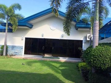 Fully Furnished - Spacious House for Rent with 4 BR in Angeles City Near SM Clark