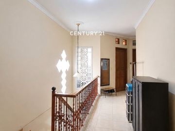 Dijual Rumah Komplek BPP Teknologi Siap Huni
