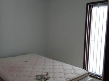 Rumah 2 lantai di Perum Paradise jalan Palagan km 7