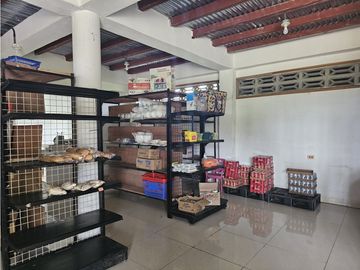 Se Vende Terreno Comercial de 233mt2 en Colón