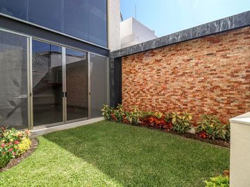 Casa en Condominio en Delicias Cuernavaca - CAEN-1010-Fr*