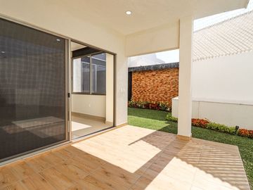 Casa en Condominio en Delicias Cuernavaca - CAEN-1010-Fr*