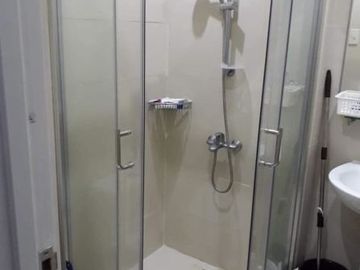 The Knightsbridge Residences Studio unit for lease