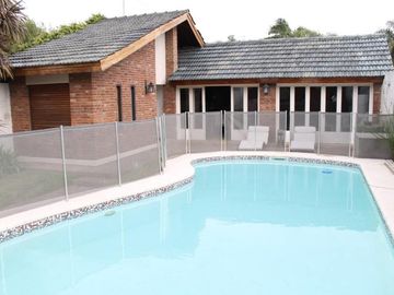 Chalet en venta en Castelar Sur
