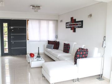 Chalet en venta en Castelar Sur