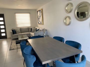 CASA  EN VENTA BALCONES SAN PATRICIO ESCOBEDO