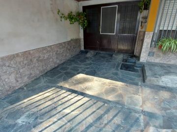 Casa para 2 Familias en venta en San Justo