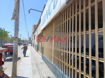 ¡OPORTUNIDAD ÚNICA EN EL MEJOR PUNTO COMERCIAL DE LA CIUDAD!

¡Impulsa tu negocio en el corazón de la ciudad! Te presentamos este amplio local comer