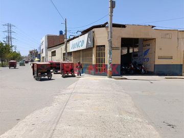 ¡OPORTUNIDAD ÚNICA EN EL MEJOR PUNTO COMERCIAL DE LA CIUDAD!

¡Impulsa tu negocio en el corazón de la ciudad! Te presentamos este amplio local comer
