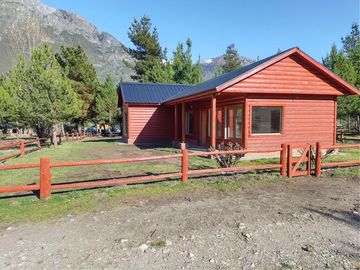 Epuyén, casa de 70 m2 en Aldea San Francisco Usd 72.000 ( antes USD 84.000)