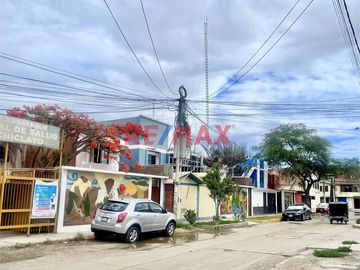 🏠 **Casa para Empresas en Venta - Chiclayo, Perú**

📍 Dirección: Panamérica 111, a sólo una cuadra de la Av Salaverry y del Óvalo Quiñones de Chicla