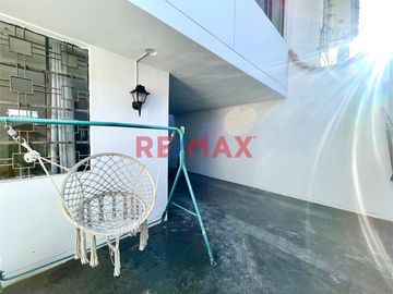 🏠 **Casa para Empresas en Venta - Chiclayo, Perú**

📍 Dirección: Panamérica 111, a sólo una cuadra de la Av Salaverry y del Óvalo Quiñones de Chicla