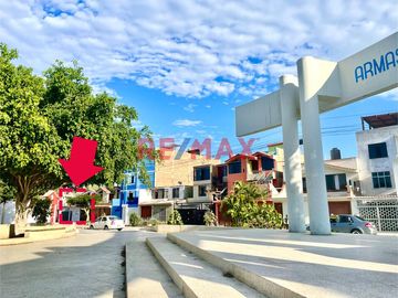 🏠 **Casa para Empresas en Venta - Chiclayo, Perú**

📍 Dirección: Panamérica 111, a sólo una cuadra de la Av Salaverry y del Óvalo Quiñones de Chicla