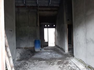Rumah baru proses bangun di kawasan berkemabang, Purwomartani