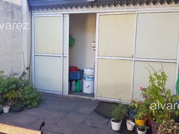 Venta Casa En Castelar Norte 4 amb Con Pileta