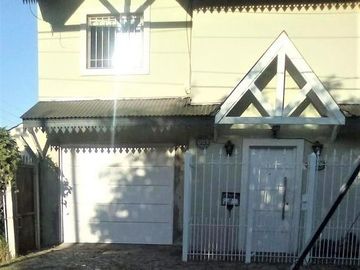 Venta Casa En Castelar Norte 4 amb Con Pileta