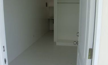 FOR SALE! Rental apartment building in Pasig!