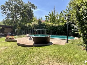 Casa en Venta en Otoñal / Quebrada Honda