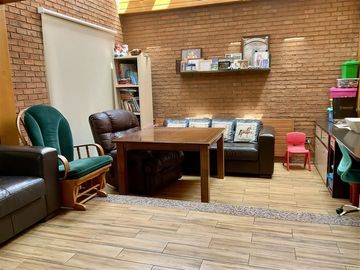 Casa en Venta en Otoñal / Quebrada Honda
