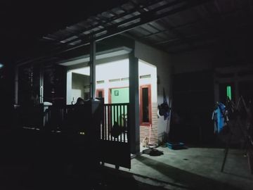 Rumah terawat siap huni, strategis bebas banjir
