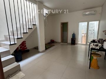 Dijual Rumah Minimalis 2 Lantai Di Perum SBS Harapan Jaya Bekasi