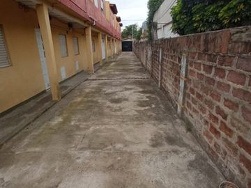 Departamento Tipo Casa en venta en Lanus Este